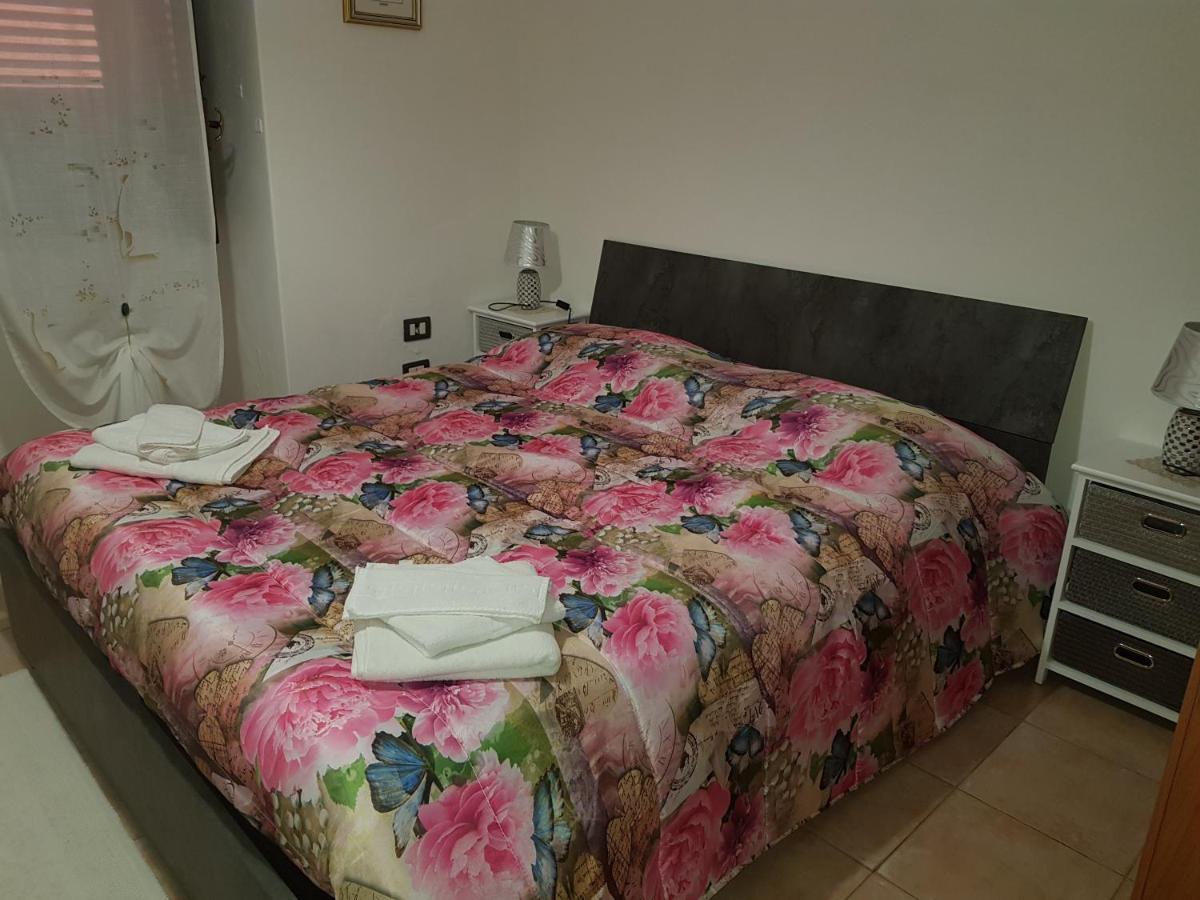 B&B Da Antonella Bosa Exterior photo