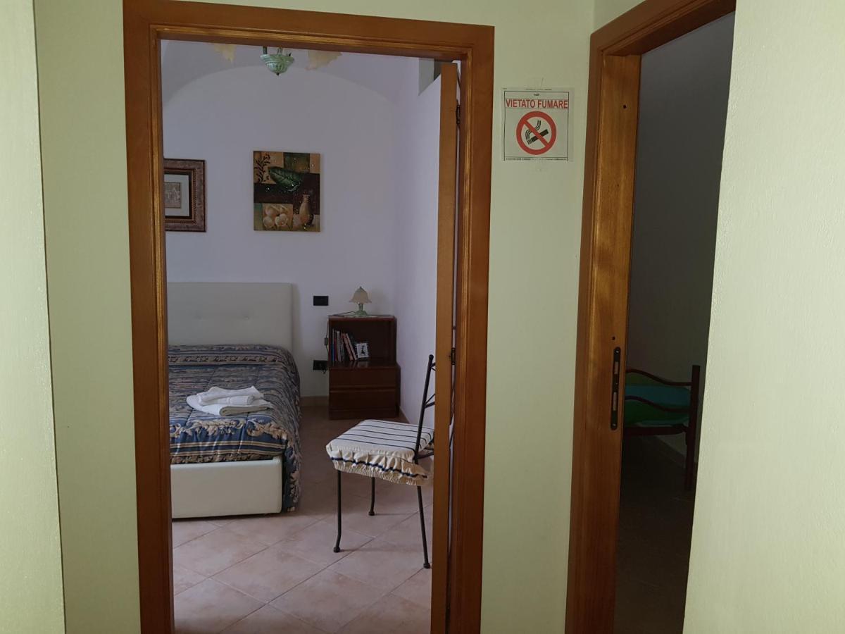 B&B Da Antonella Bosa Exterior photo